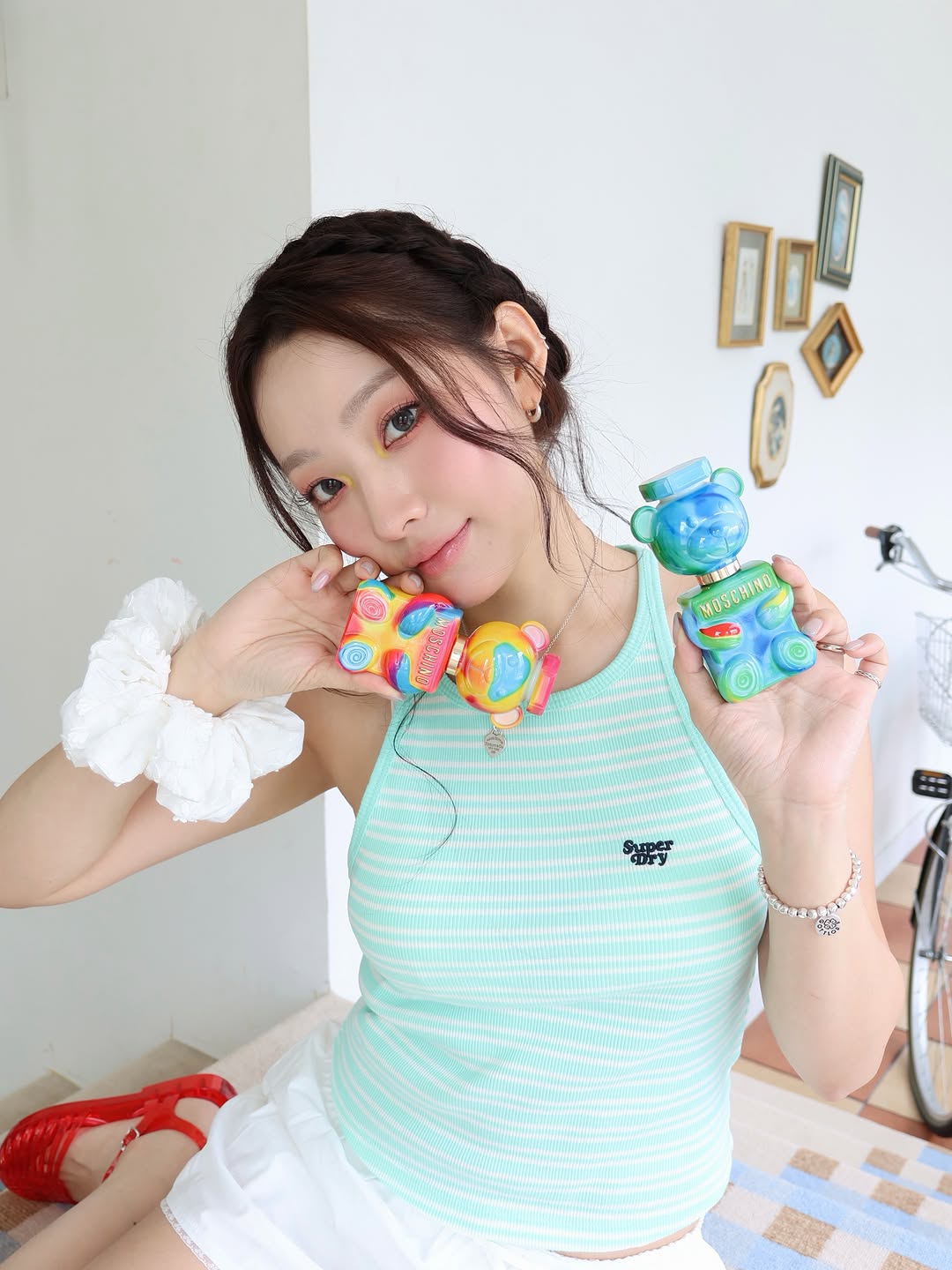 @moschino.beauty 광고 소재