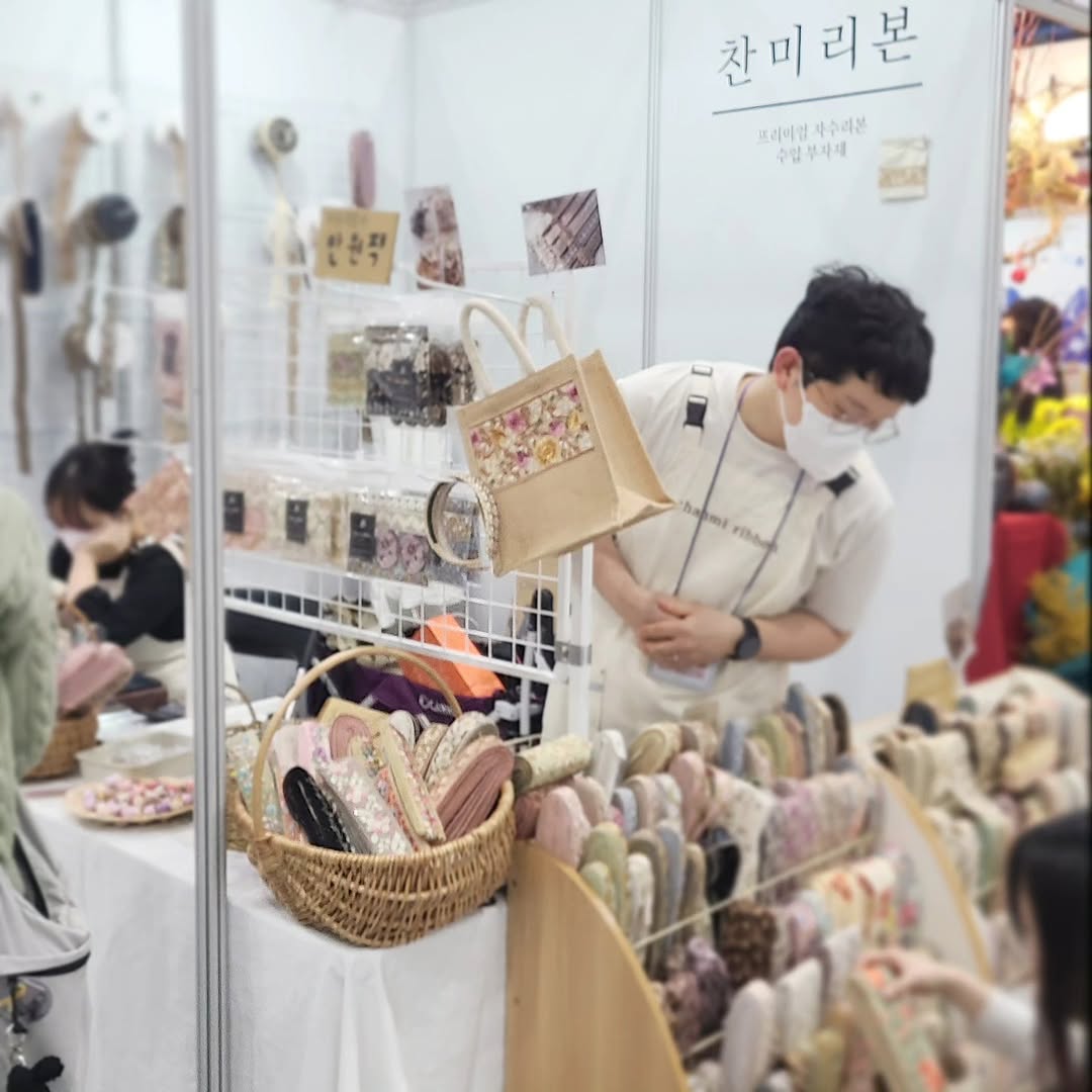 @sol_soll_e이 올린 찬미리본 태그 게시물