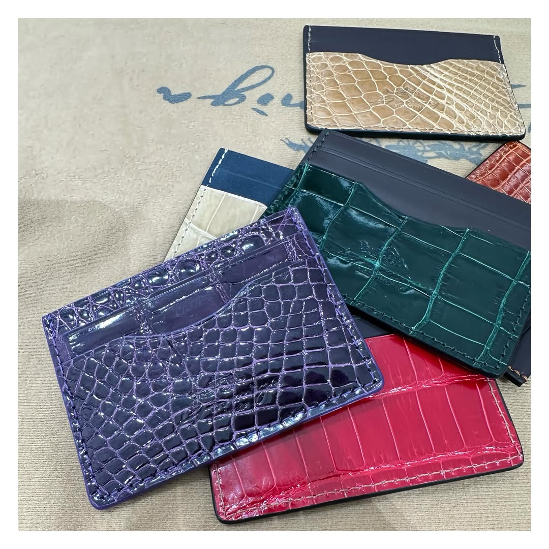 @219.boutique이 올린 Hormiga 태그 게시물