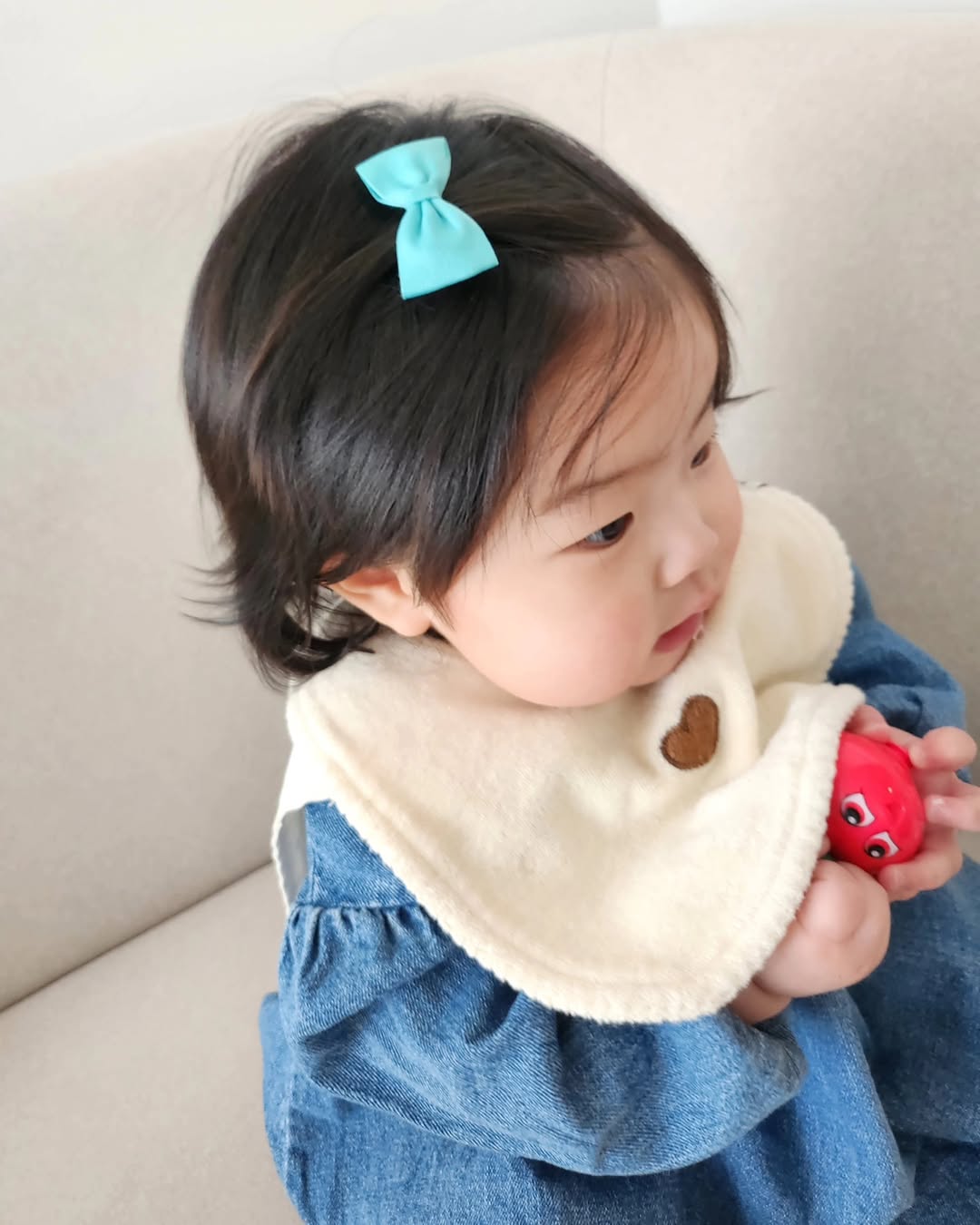 @l__you_na이 올린 하라베베 / 네임핀 전문🌼/ 수제 헤어핀 머리핀 / 어린이집선물 태그 게시물