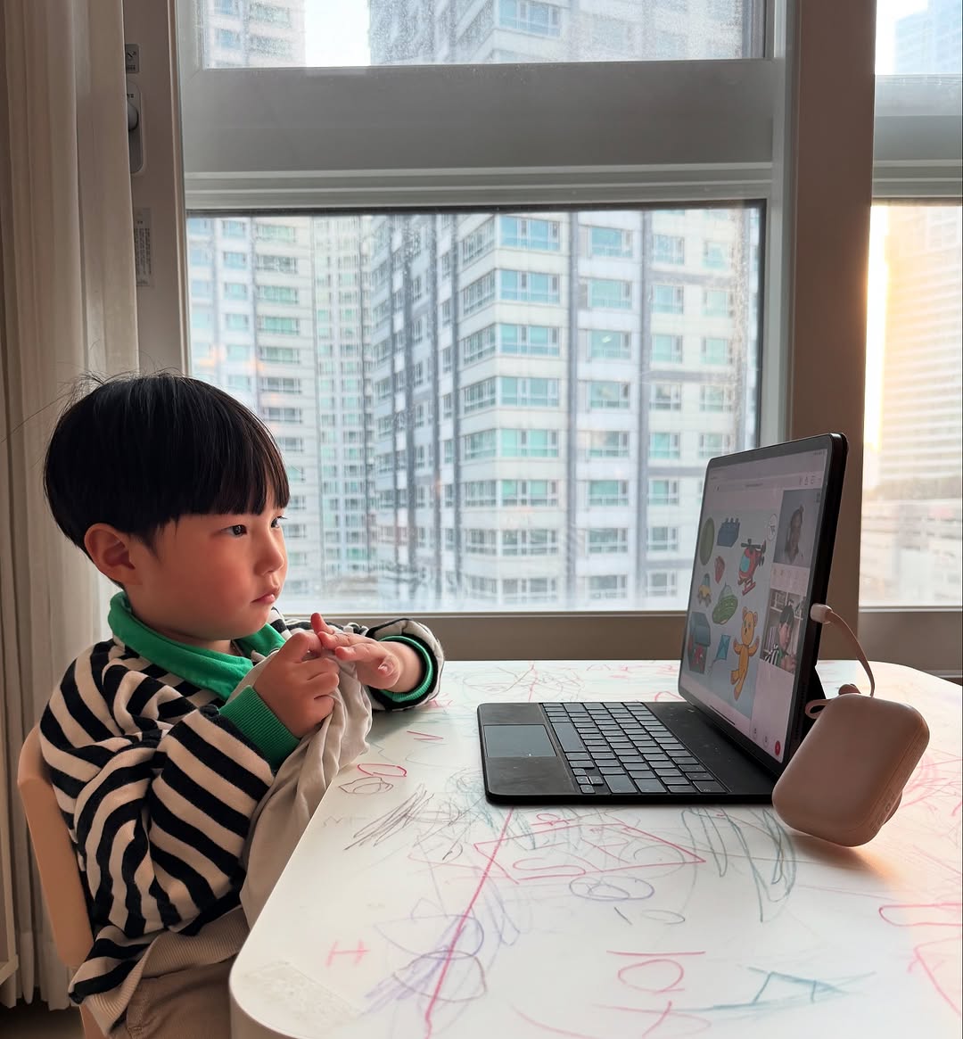 @code.bin이 올린 노바키드 태그 게시물