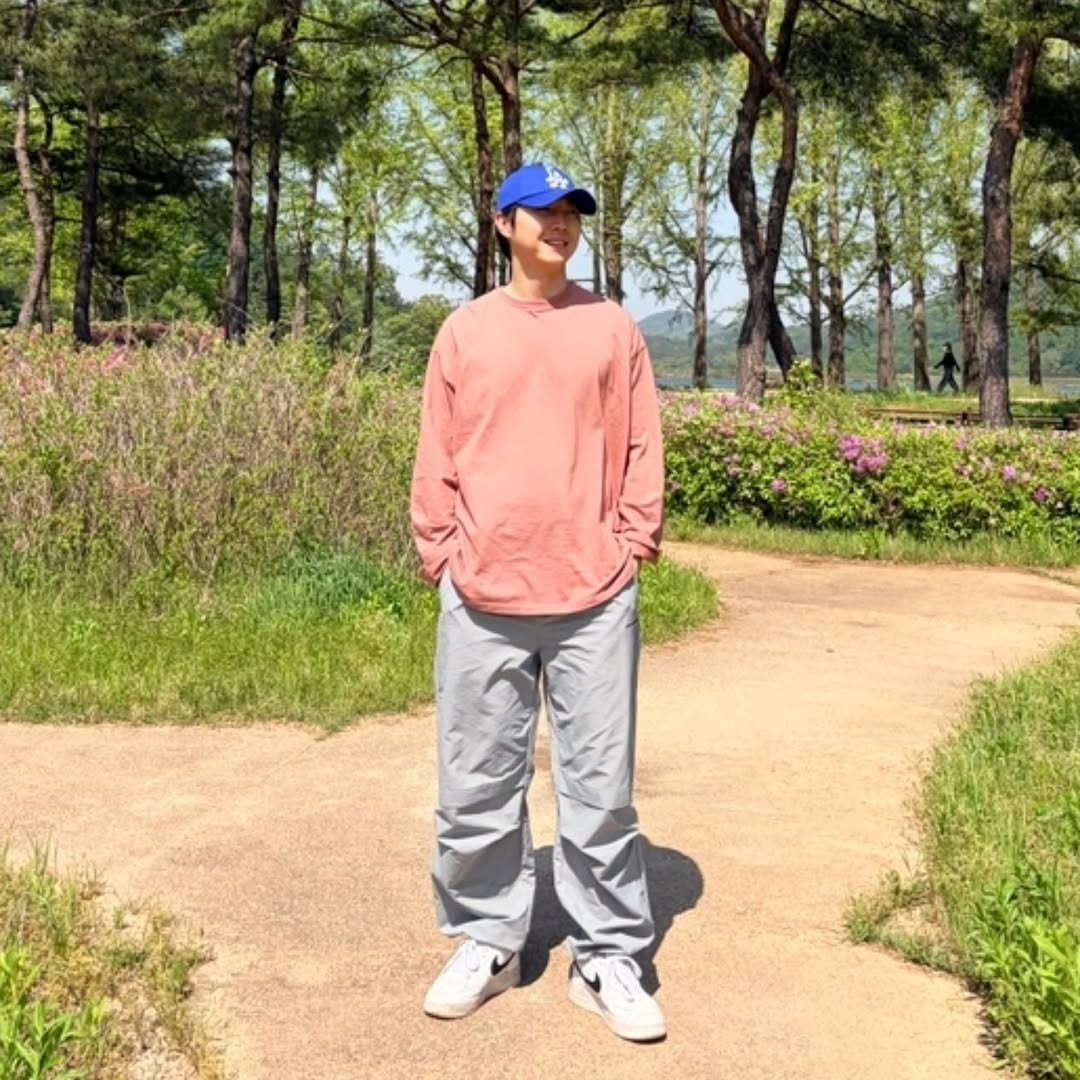 @2heirs이 올린 earthcalmera 태그 게시물