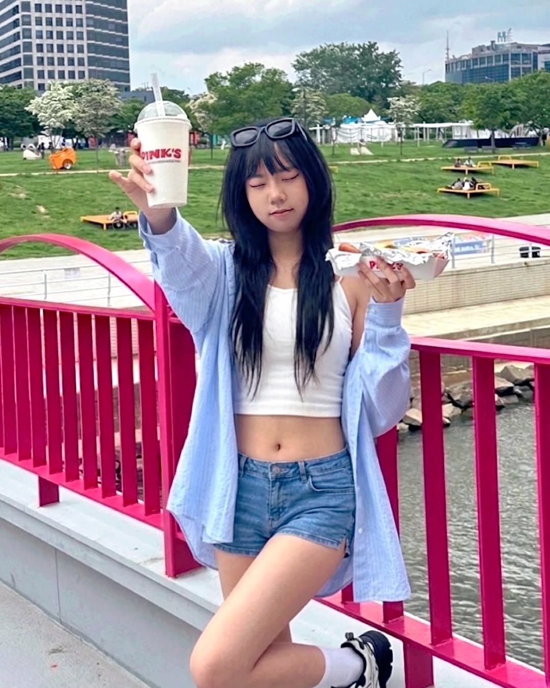 @th2__a이 올린 핑크스 핫도그 태그 게시물
