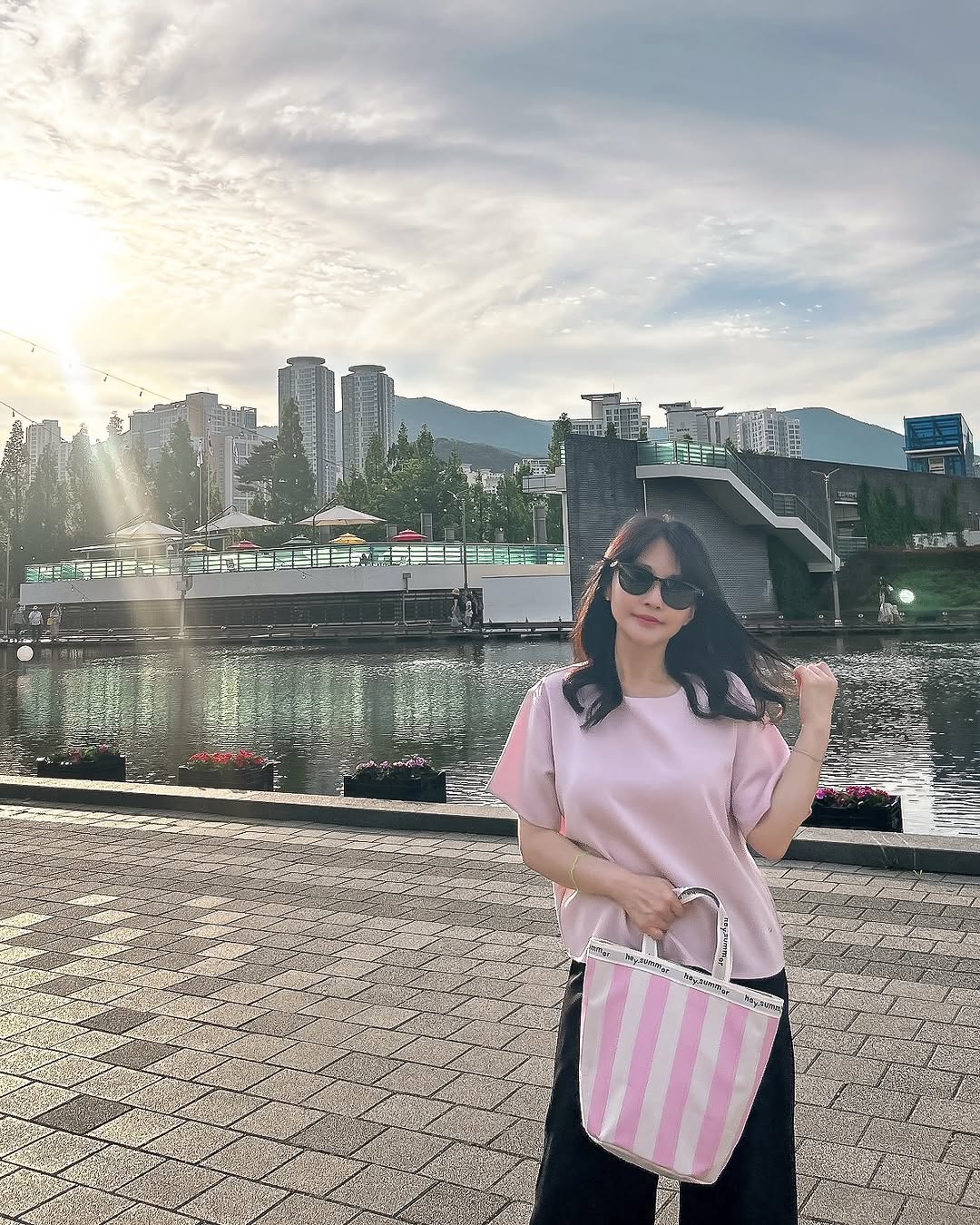 @angelwhite79이 올린 헤이썸머 태그 게시물