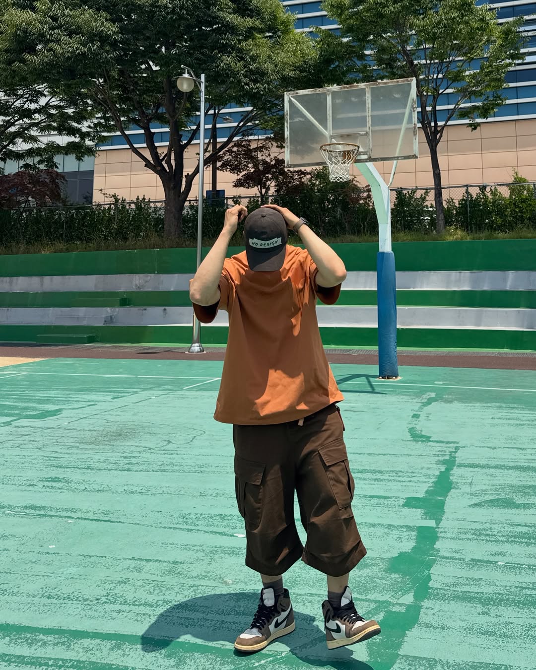 @638mn이 올린 COMSPACE1980 태그 게시물