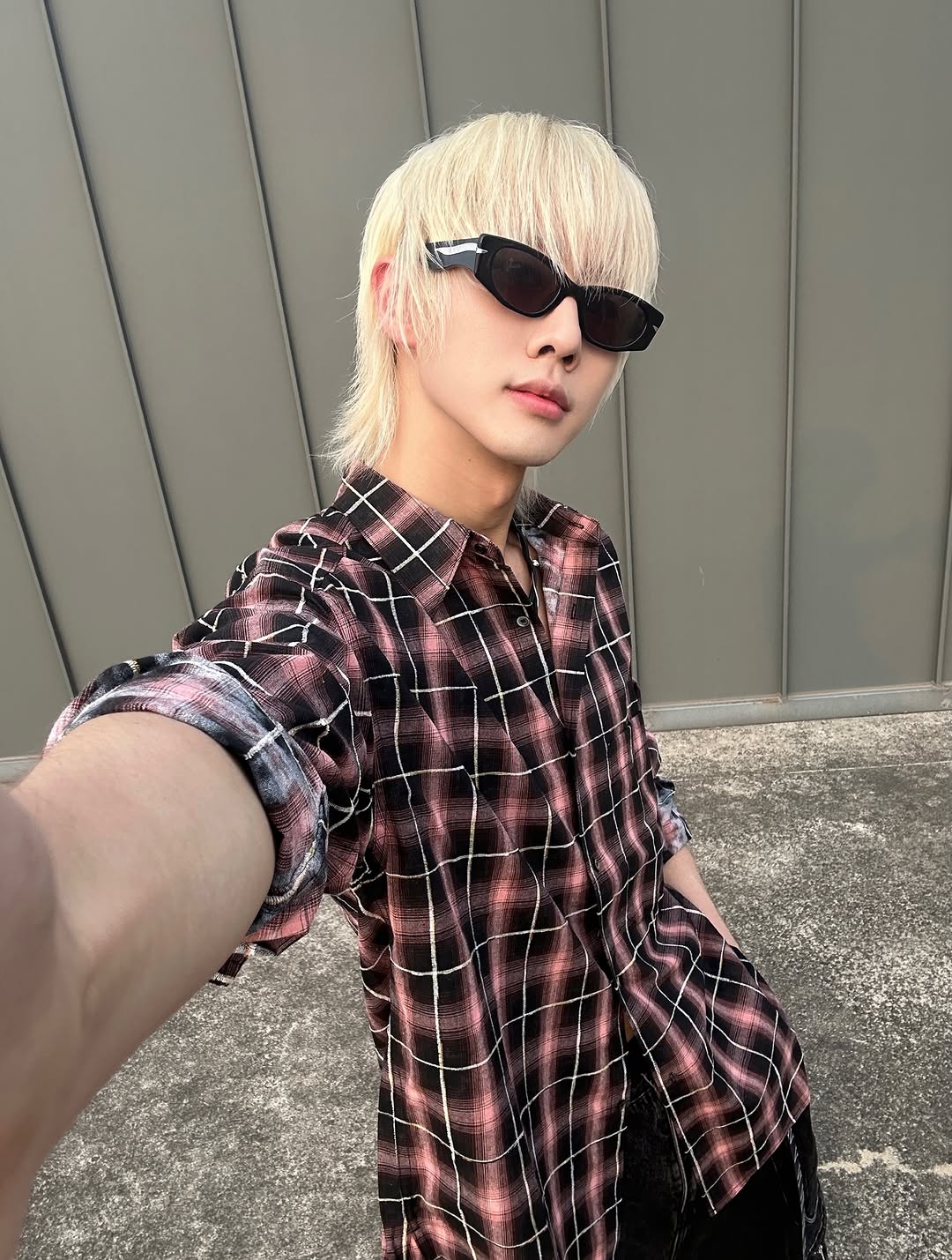 @jxxhyunz이 올린 Endoor / 엔도어 태그 게시물