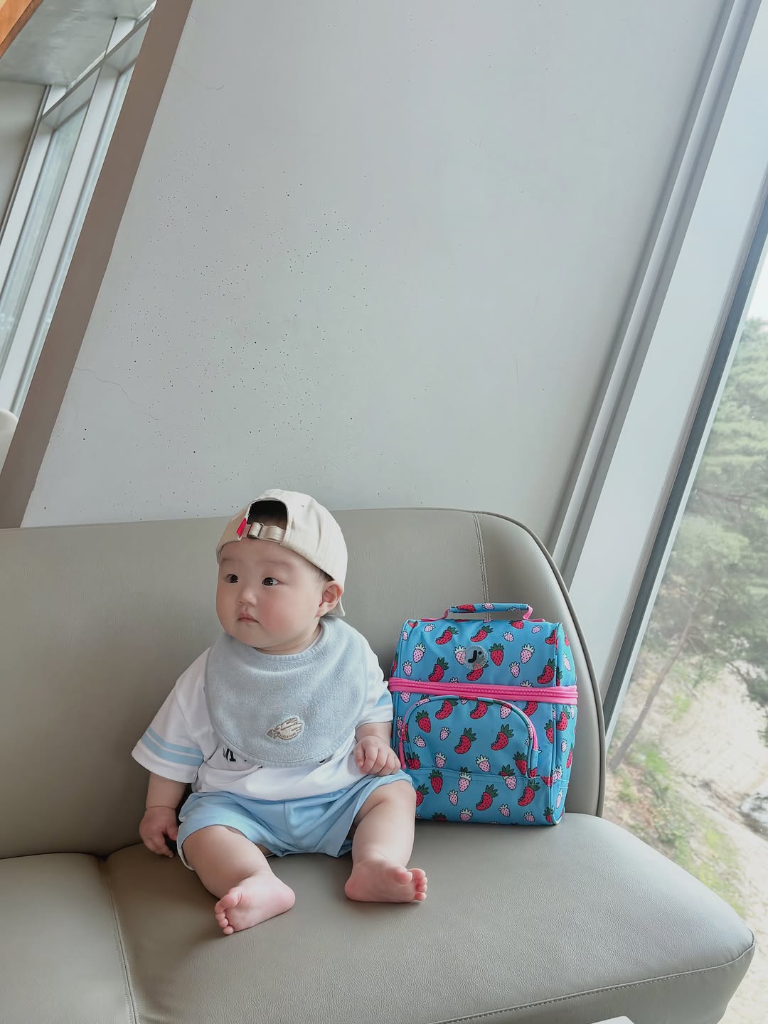 @our_yoonwoo이 올린 제이월드 JWORLD 태그 게시물