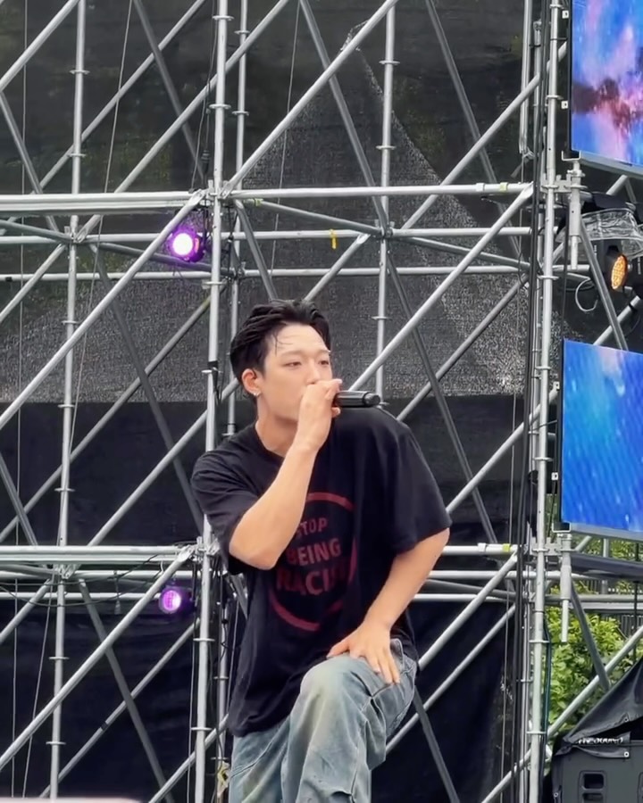 @bobby._.smile810이 올린 글로우업 매거진 태그 게시물