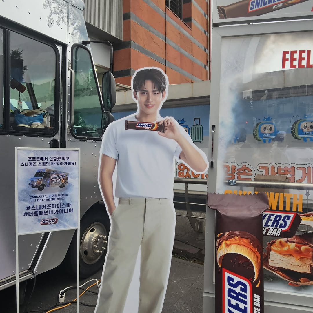 @suk9842이 올린 SNICKERS KOREA 태그 게시물