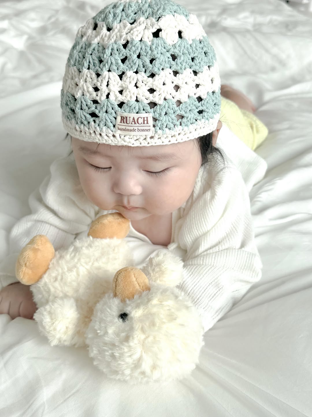 @_bbbokki이 올린 루아흐 | RUACH 태그 게시물