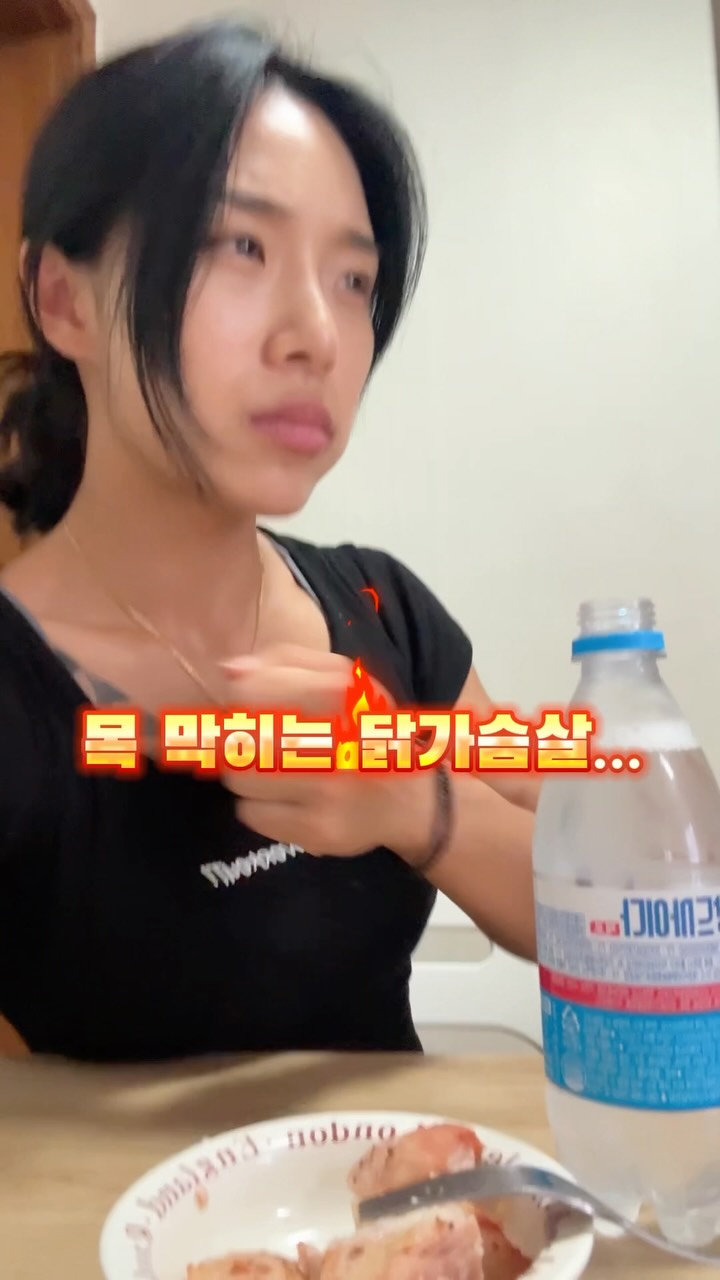 @only_yeon02이 올린 씨몬스터 태그 게시물