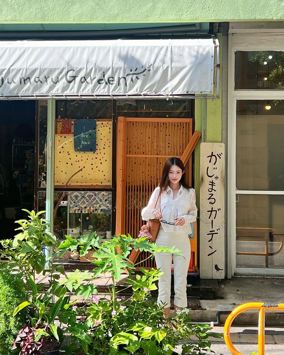 @from.theri이 올린 SISLEY KOREA 태그 게시물