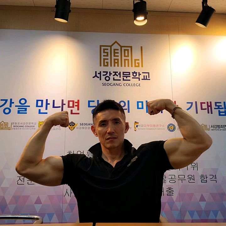@muscle_skin_man이 올린 닭형 태그 게시물