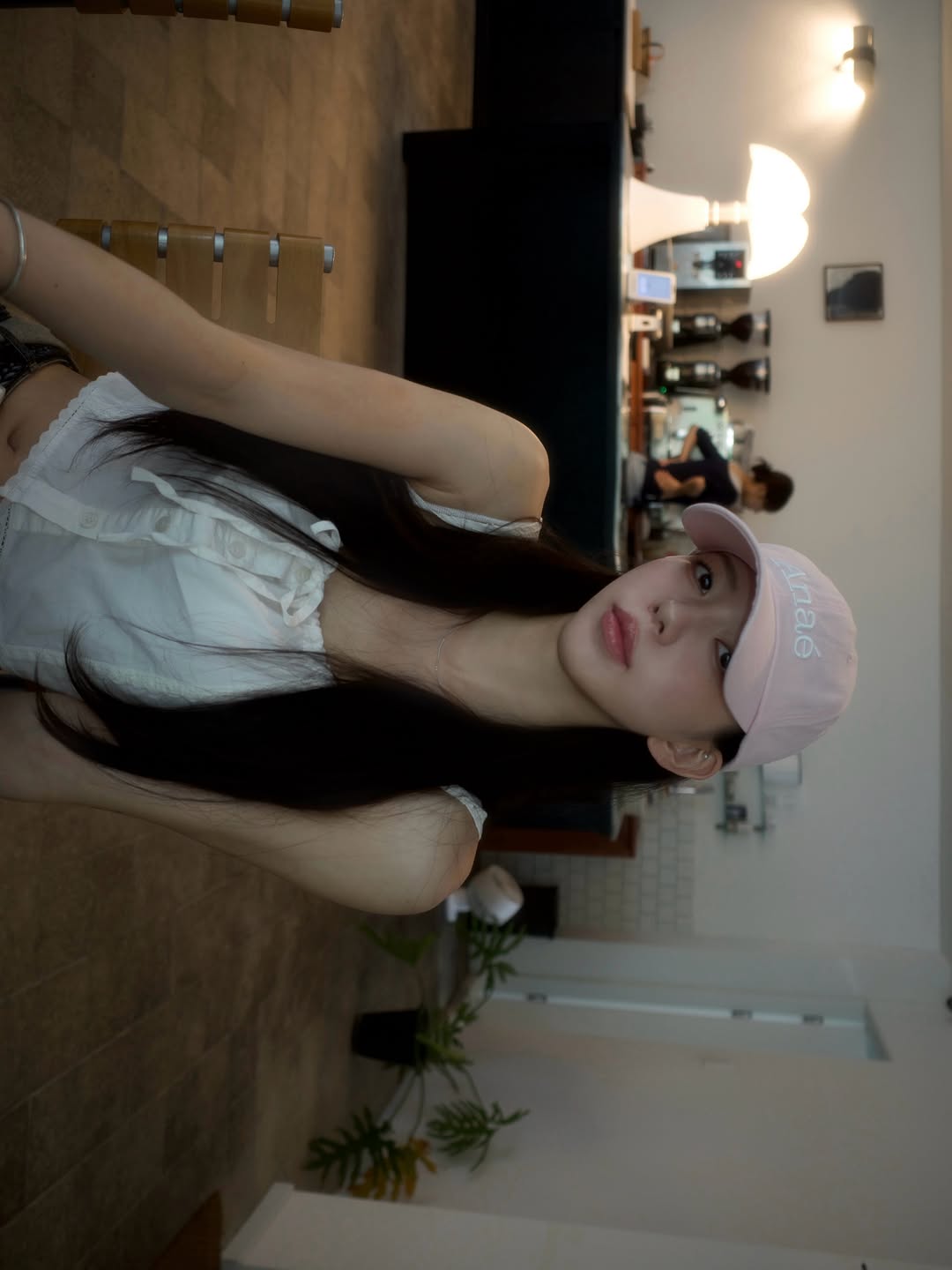 @7.23u이 올린 아나에 | Anaé 태그 게시물