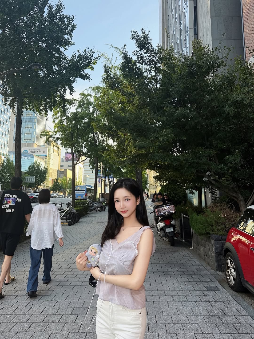 @from.eana이 올린 HERE KR&US 태그 게시물