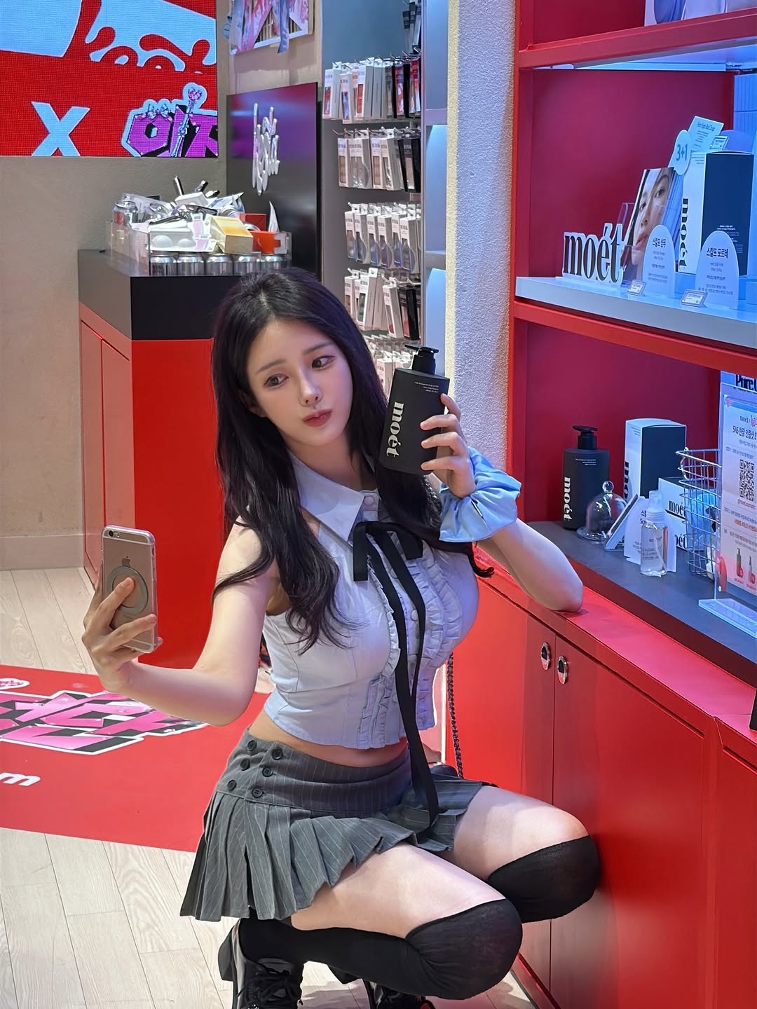 @riwonsos이 올린 moét 모에뜨 태그 게시물