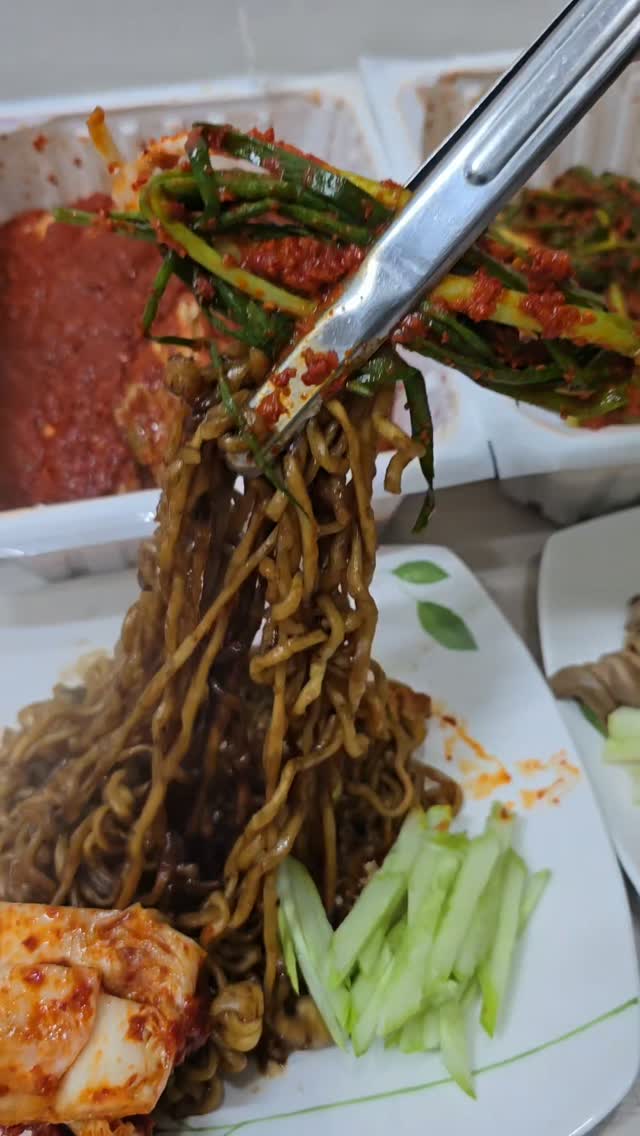 @kimjunhyun850121이 올린 밍키 태그 게시물