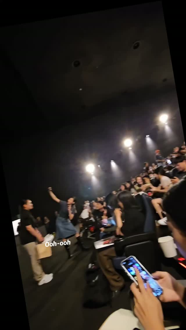 @zi.wu._이 올린 Matin Kim 태그 게시물