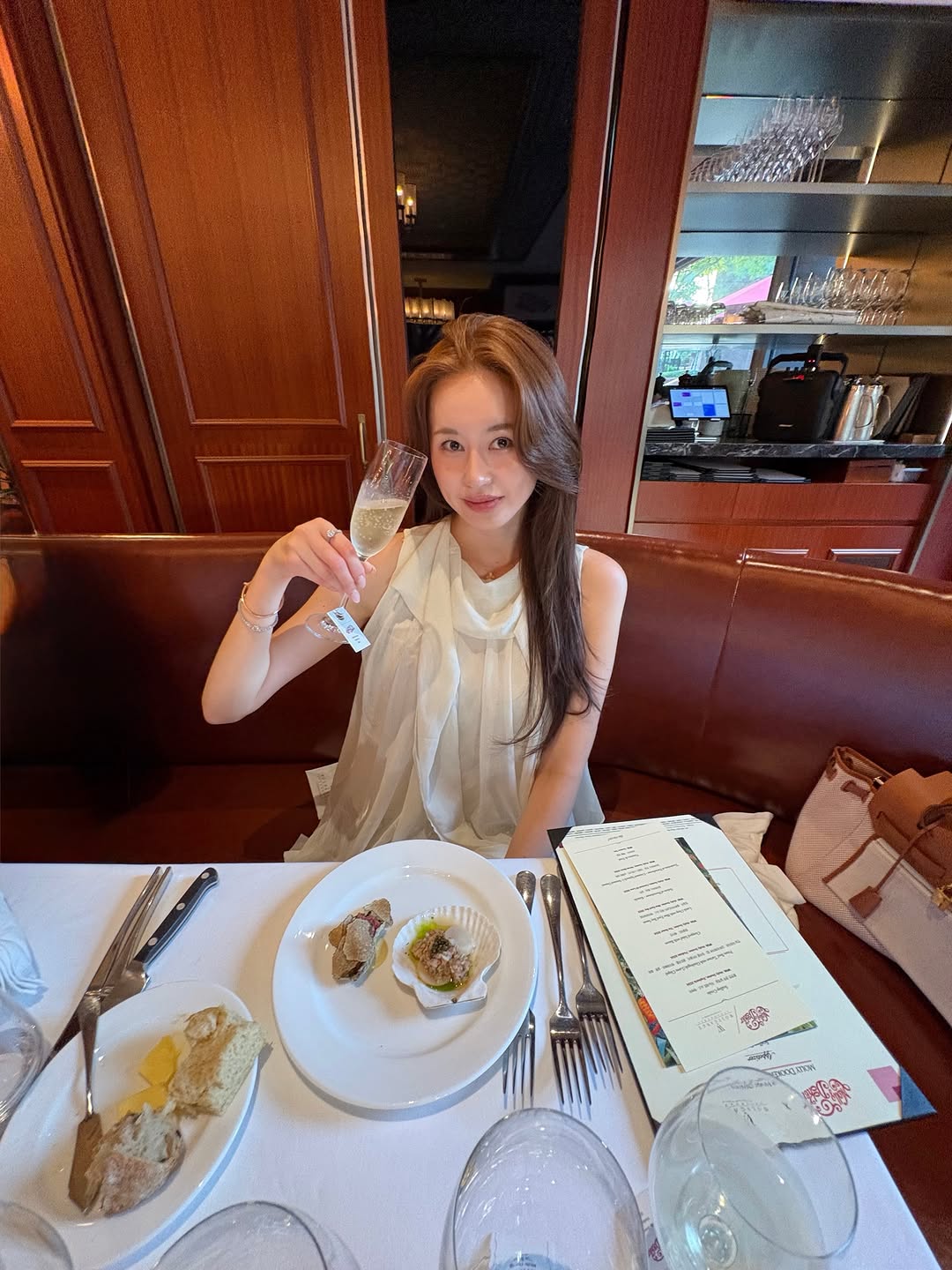 @bee.yiii이 올린 씨에스알와인 태그 게시물