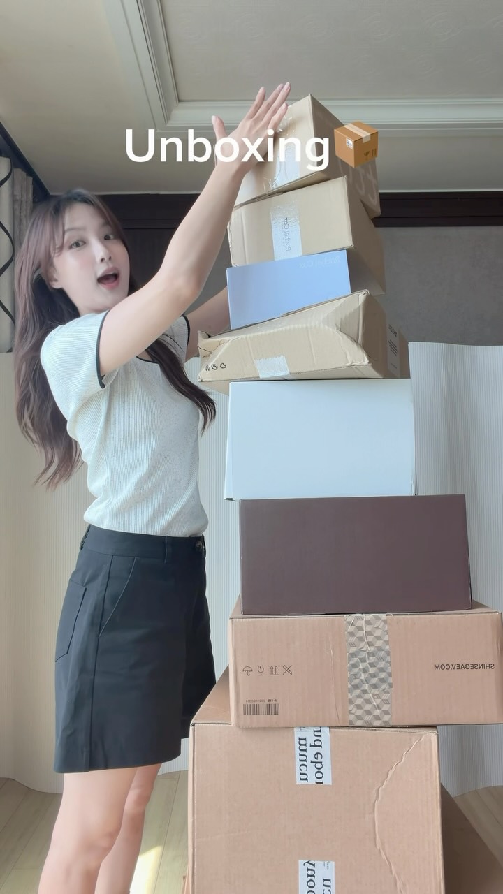 @lyun.7이 올린 레이첼콕스 태그 게시물