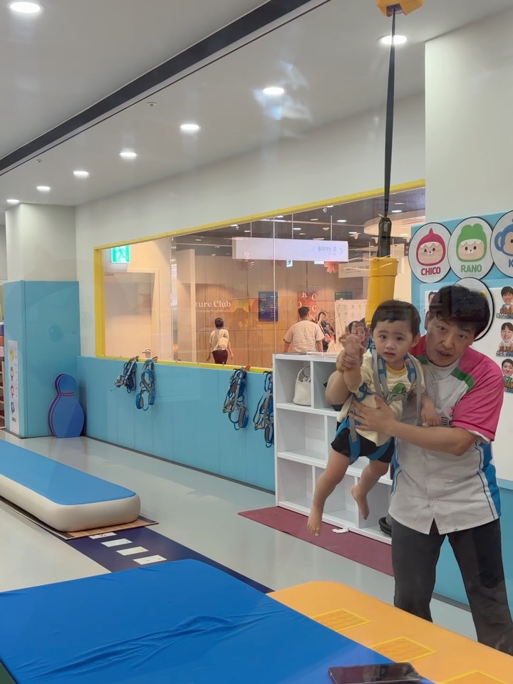 @lovejun319이 올린 트니트니 태그 게시물