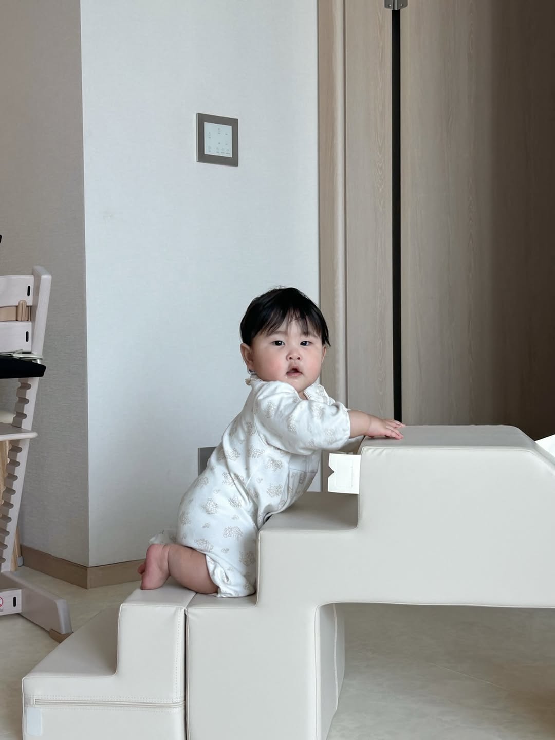 @seohayuun_이 올린 디자인스킨 태그 게시물