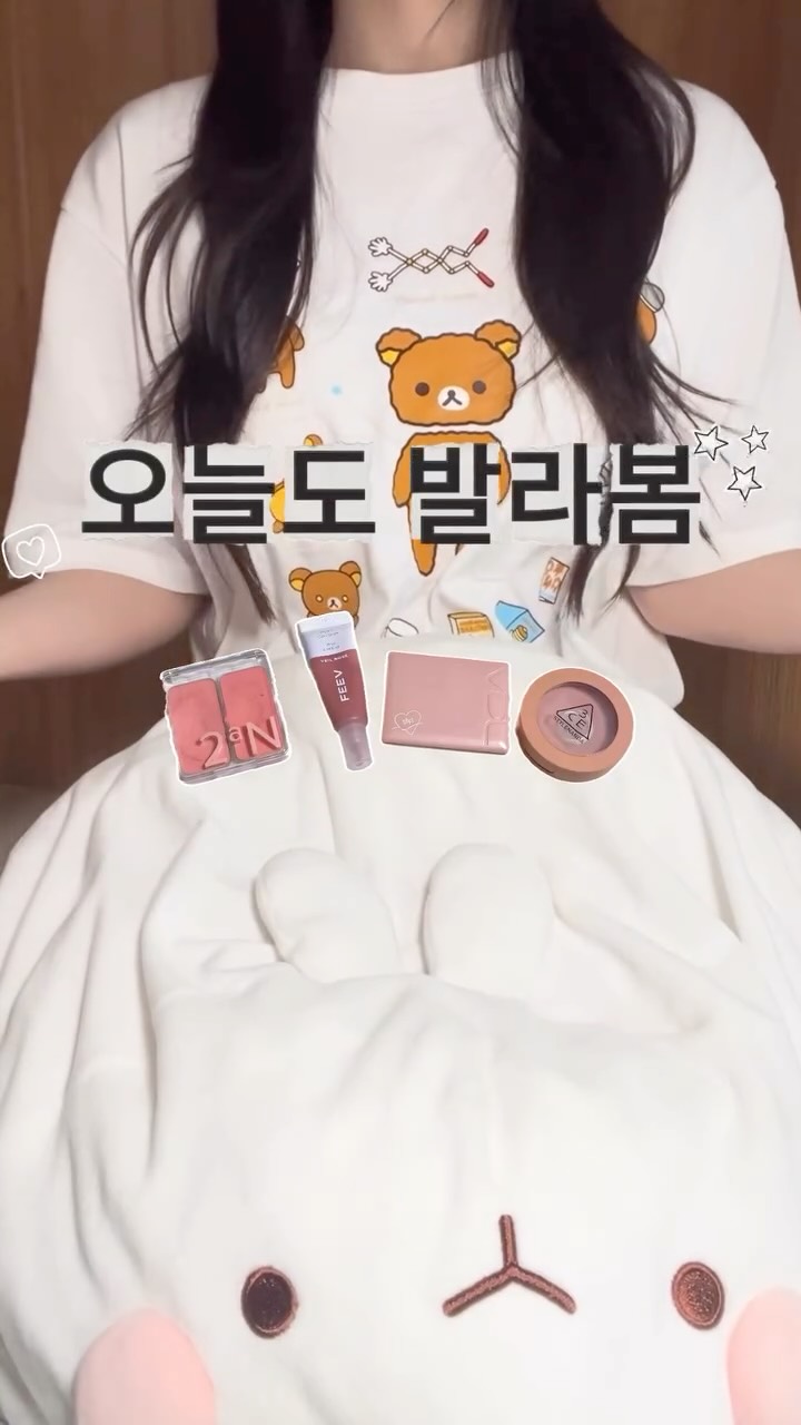 @_dollvanity_이 올린 피브 FEEV 태그 게시물