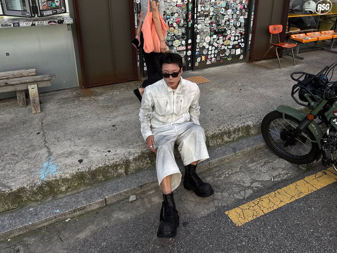 @iwasalreadythere이 올린 𝐁𝐋𝐑 비엘알 태그 게시물