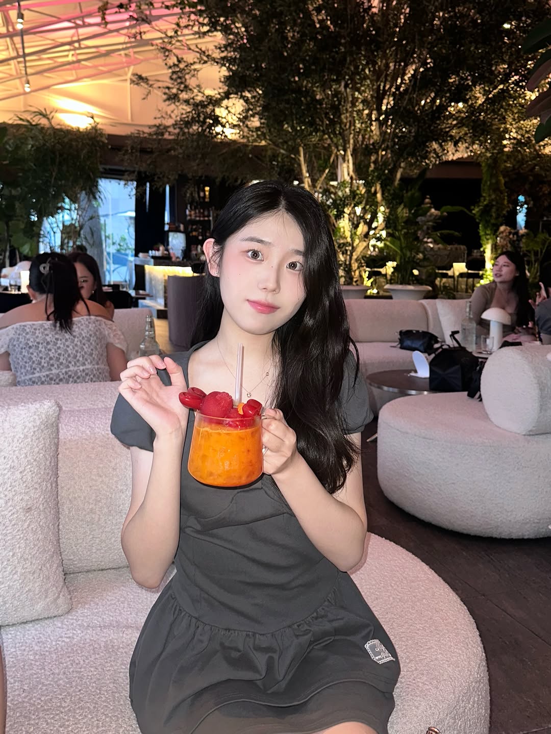 레브론 프로페셔널 광고 소재