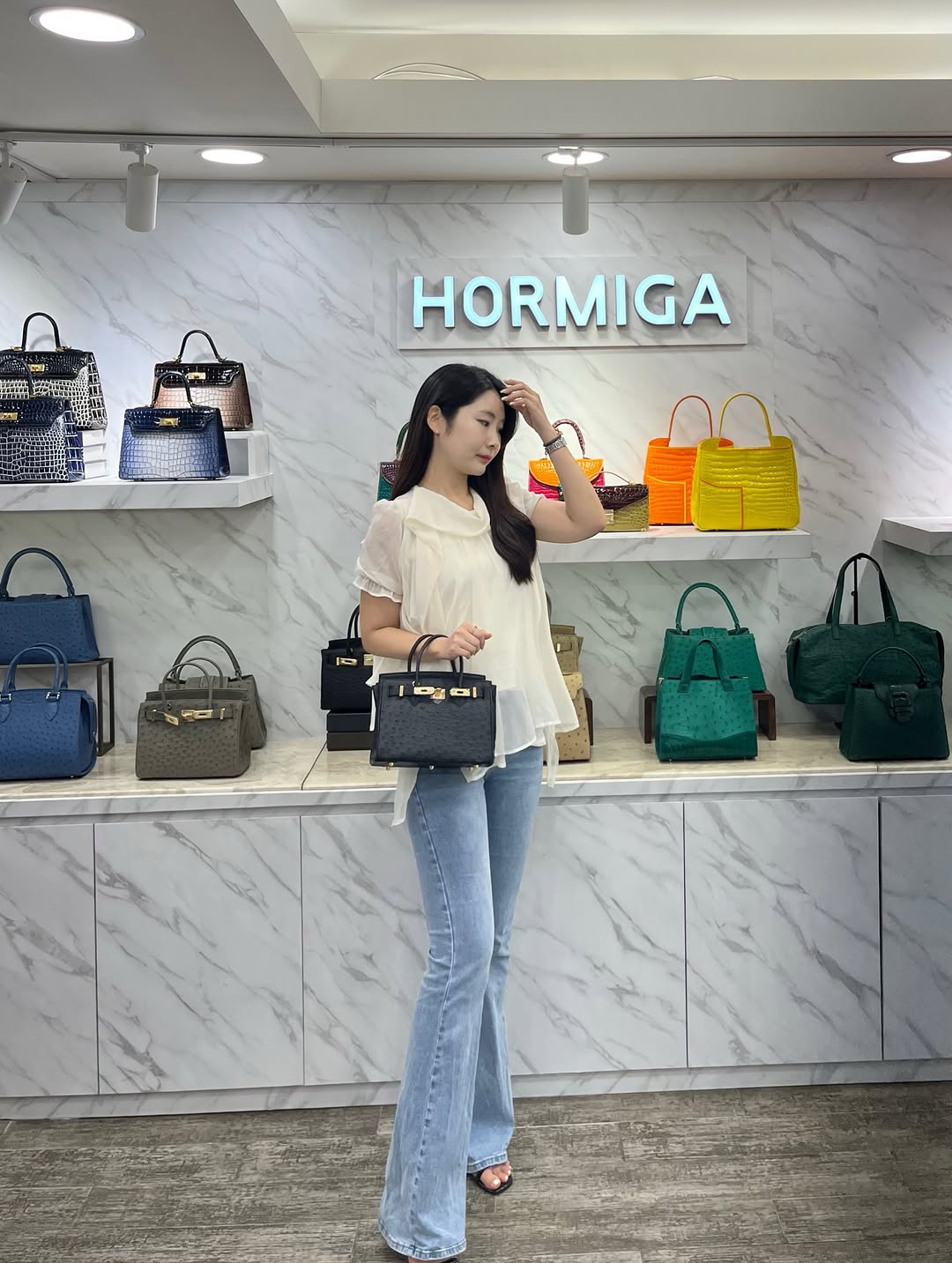 @yeonny0118이 올린 Hormiga 태그 게시물