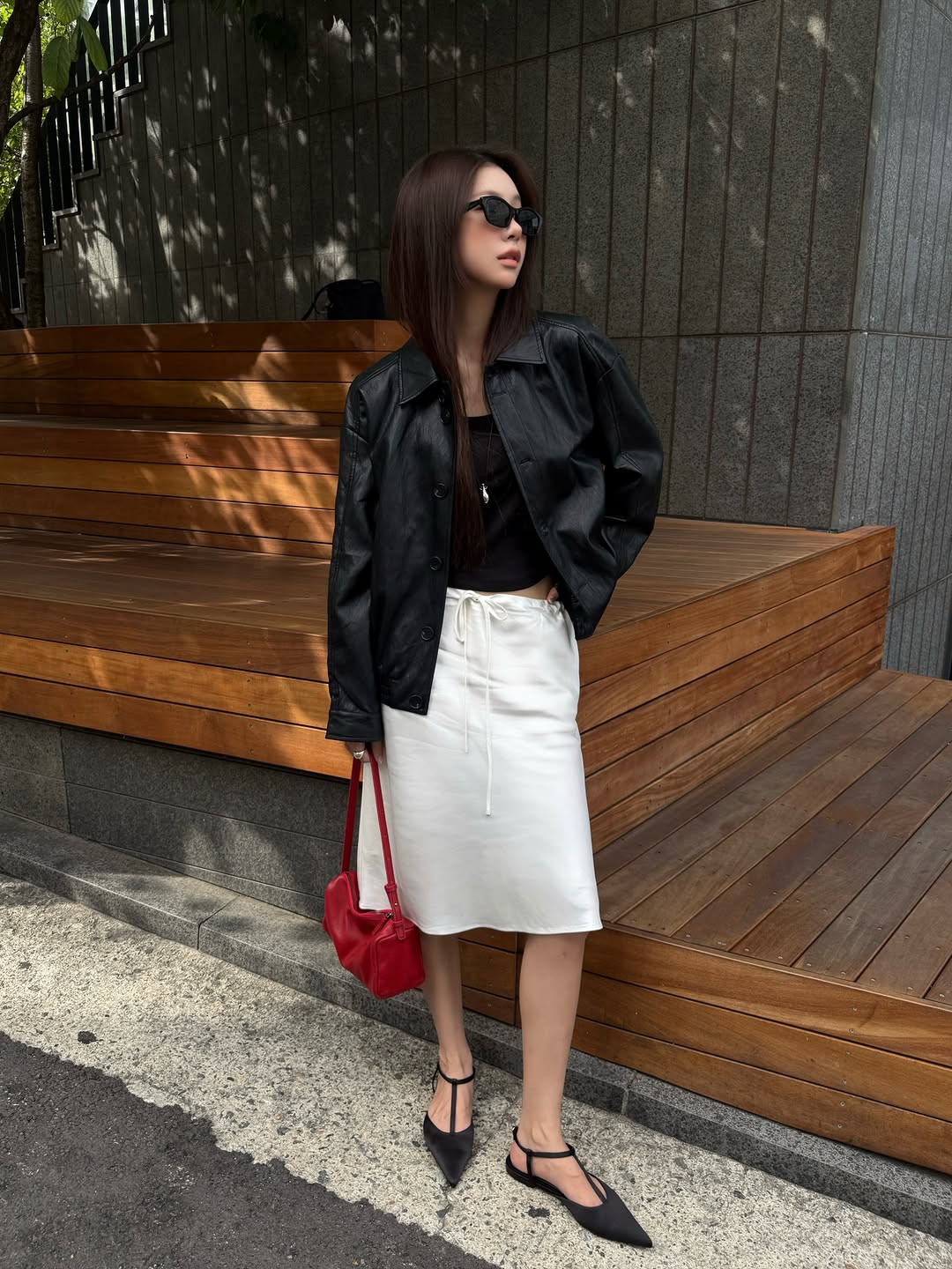 @avecqmour이 올린 SISLEY KOREA 태그 게시물