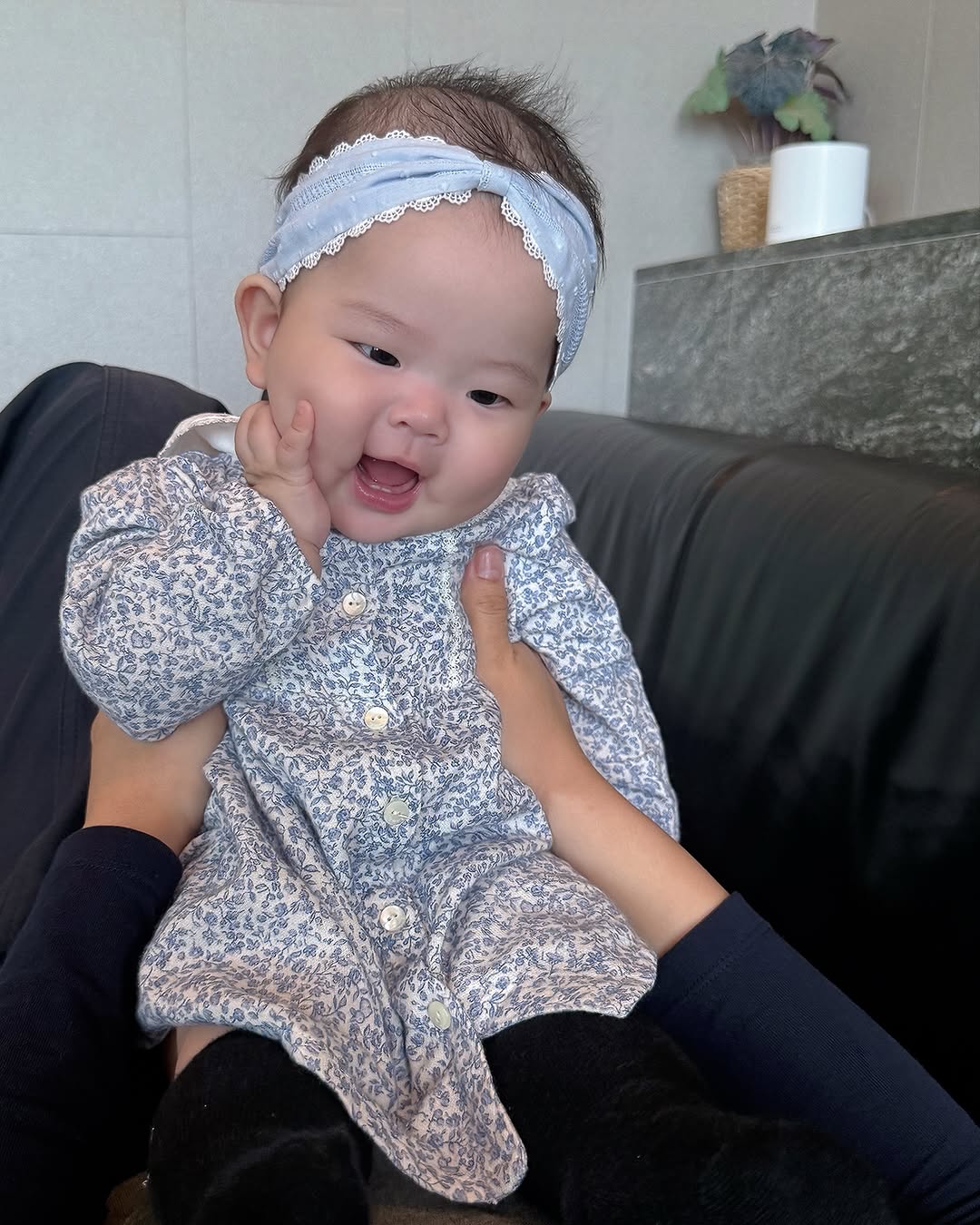 @im.jia.aij이 올린 리미떼보니 🎀처음 헤어액세서리 태그 게시물
