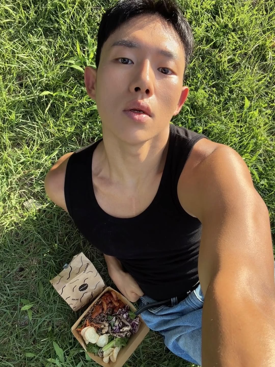 샐러디 광고 소재