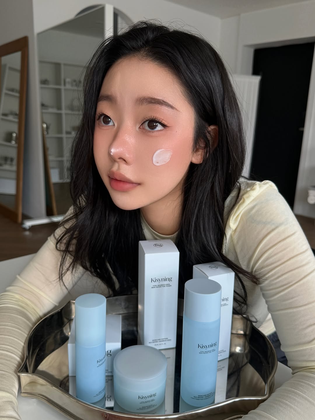 @posy.zip이 올린 Kisyning Beauty 태그 게시물