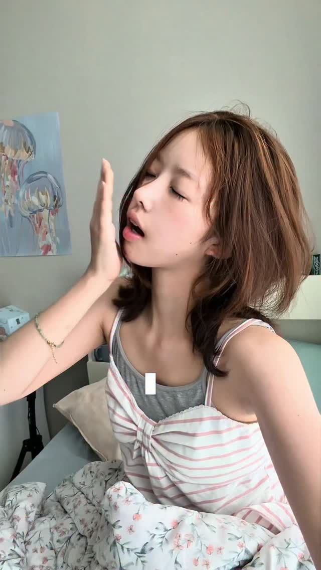 @iamhwangyejin이 올린 밈즈 태그 게시물