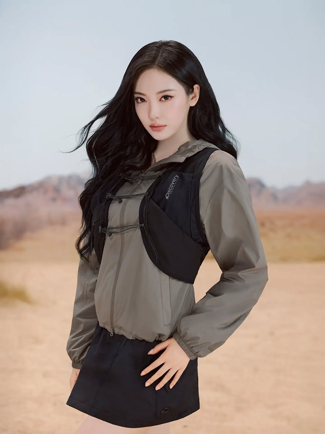 @k_fashion.trend이 올린 디스커버리 익스페디션 태그 게시물