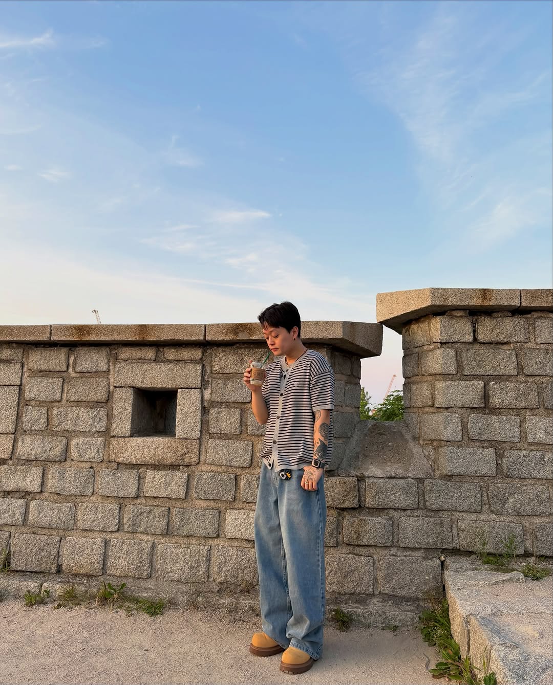 @j._.oons이 올린 XTONZ 태그 게시물