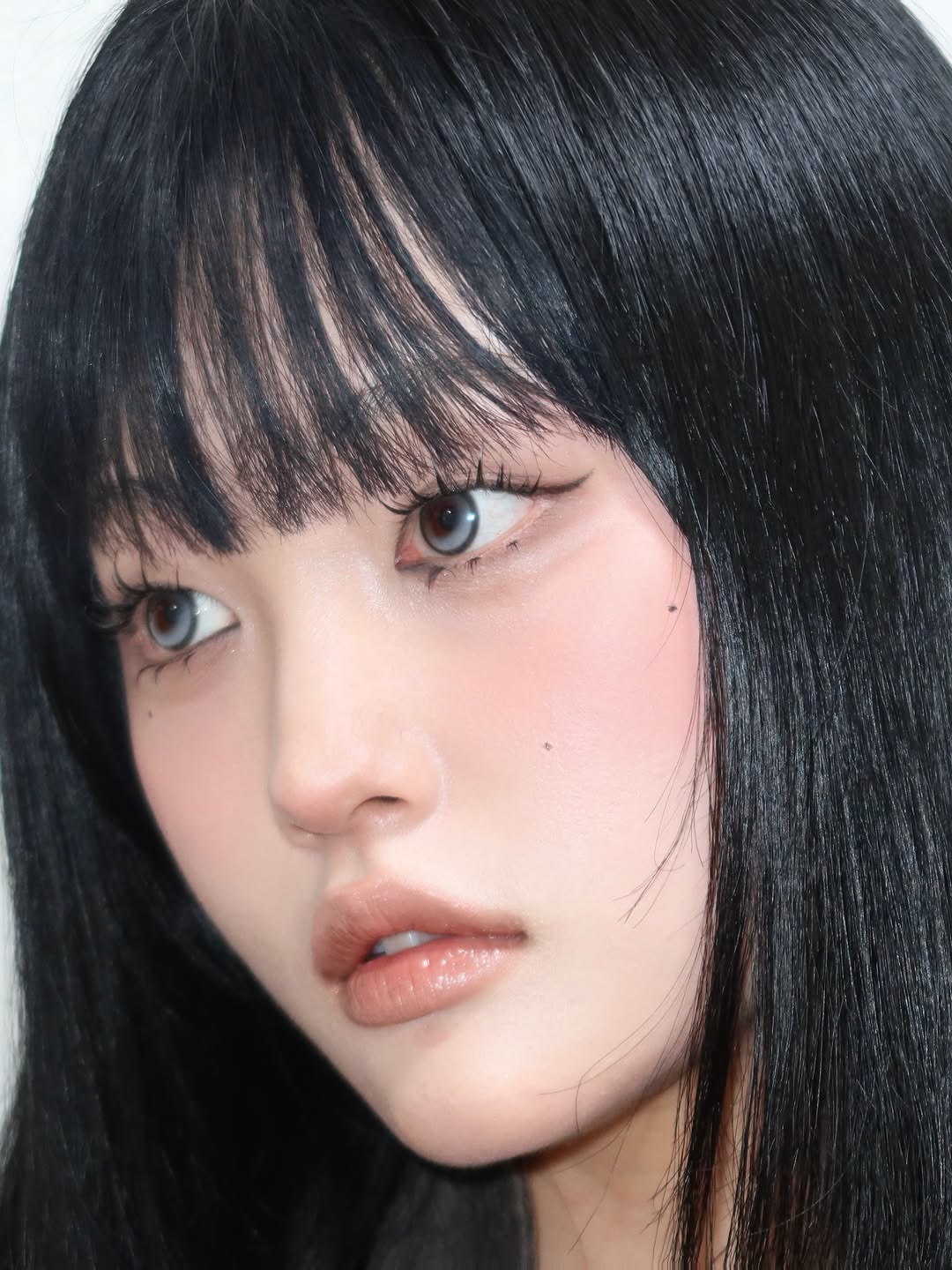 @xhoxeexin이 올린 바이블리 태그 게시물