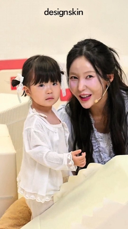 @parkhayan.kr이 올린 디자인스킨 태그 게시물