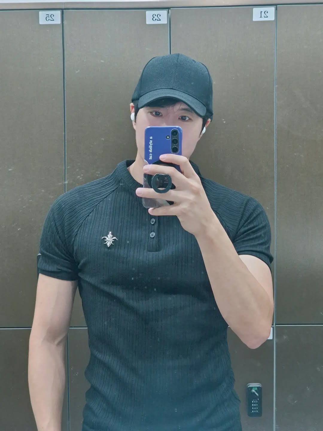 @wpgur777이 올린 셀렉스 태그 게시물