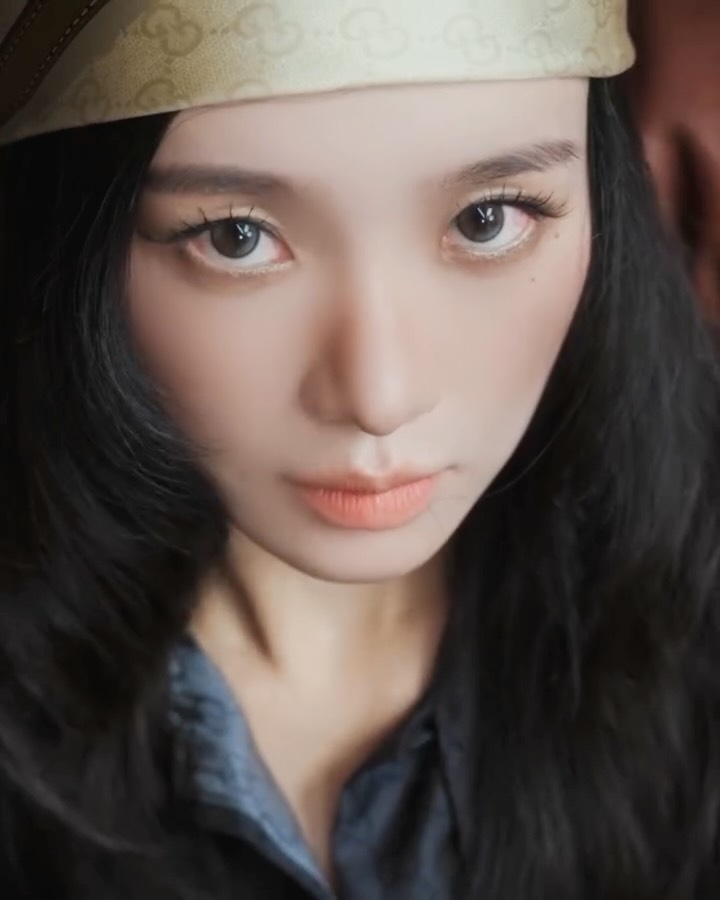 @onlylavieenbluu이 올린 Arena Homme+ Korea 태그 게시물
