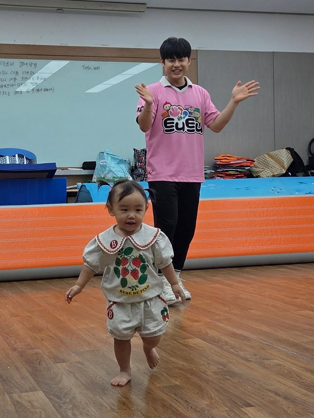 @seo_j_0304이 올린 트니트니 태그 게시물