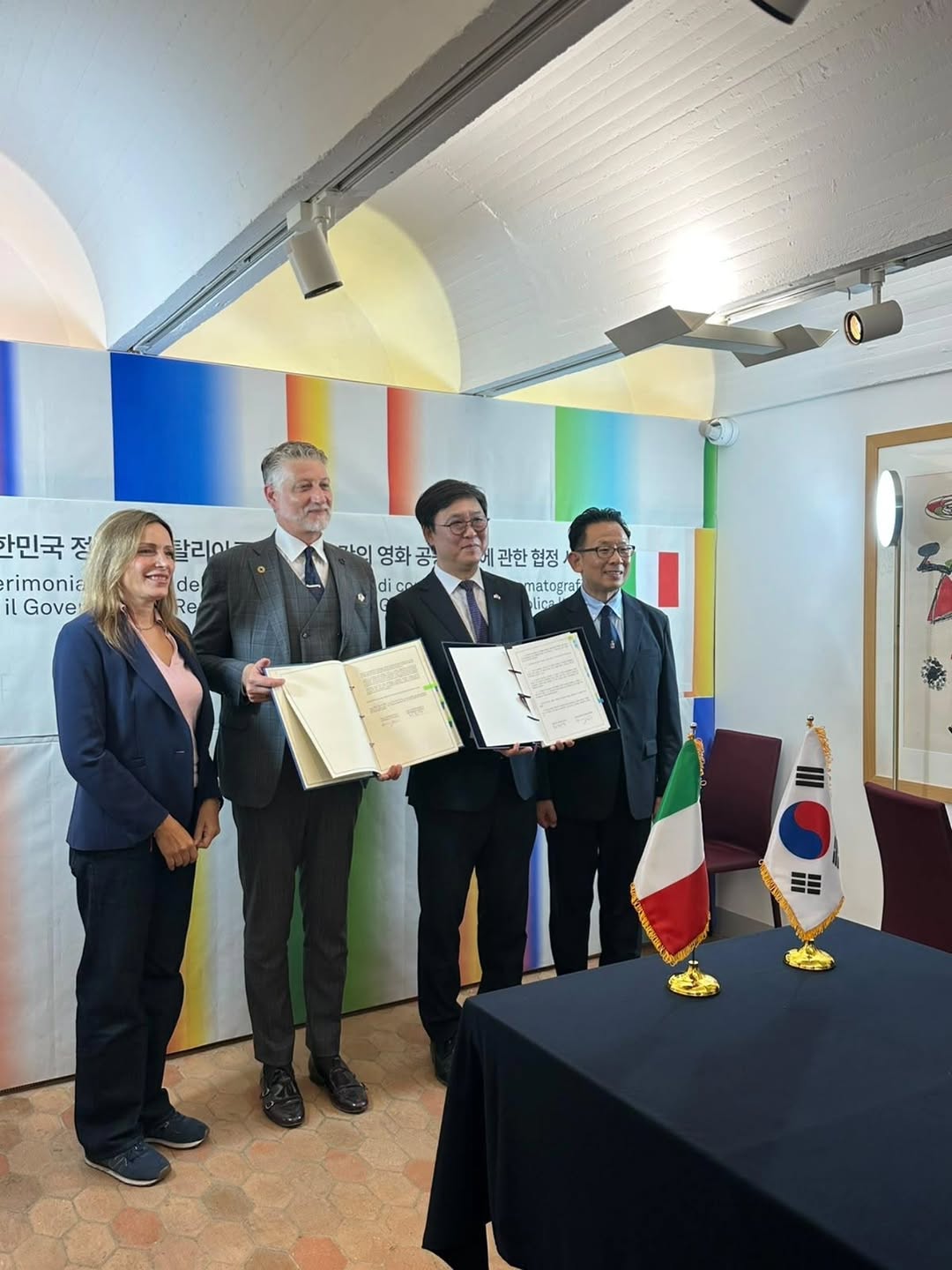 @italyinkorea_이 올린 High Street Italia 태그 게시물