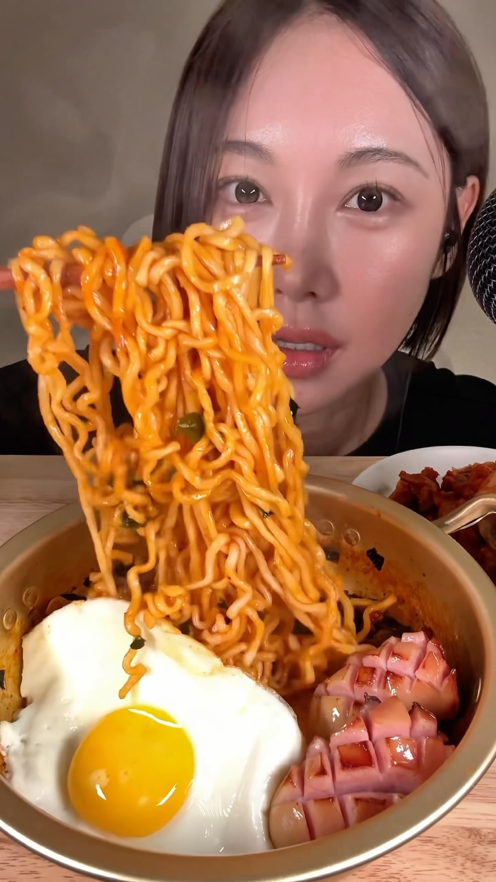 @bibiboo_yam이 올린 아르뫼김치 태그 게시물