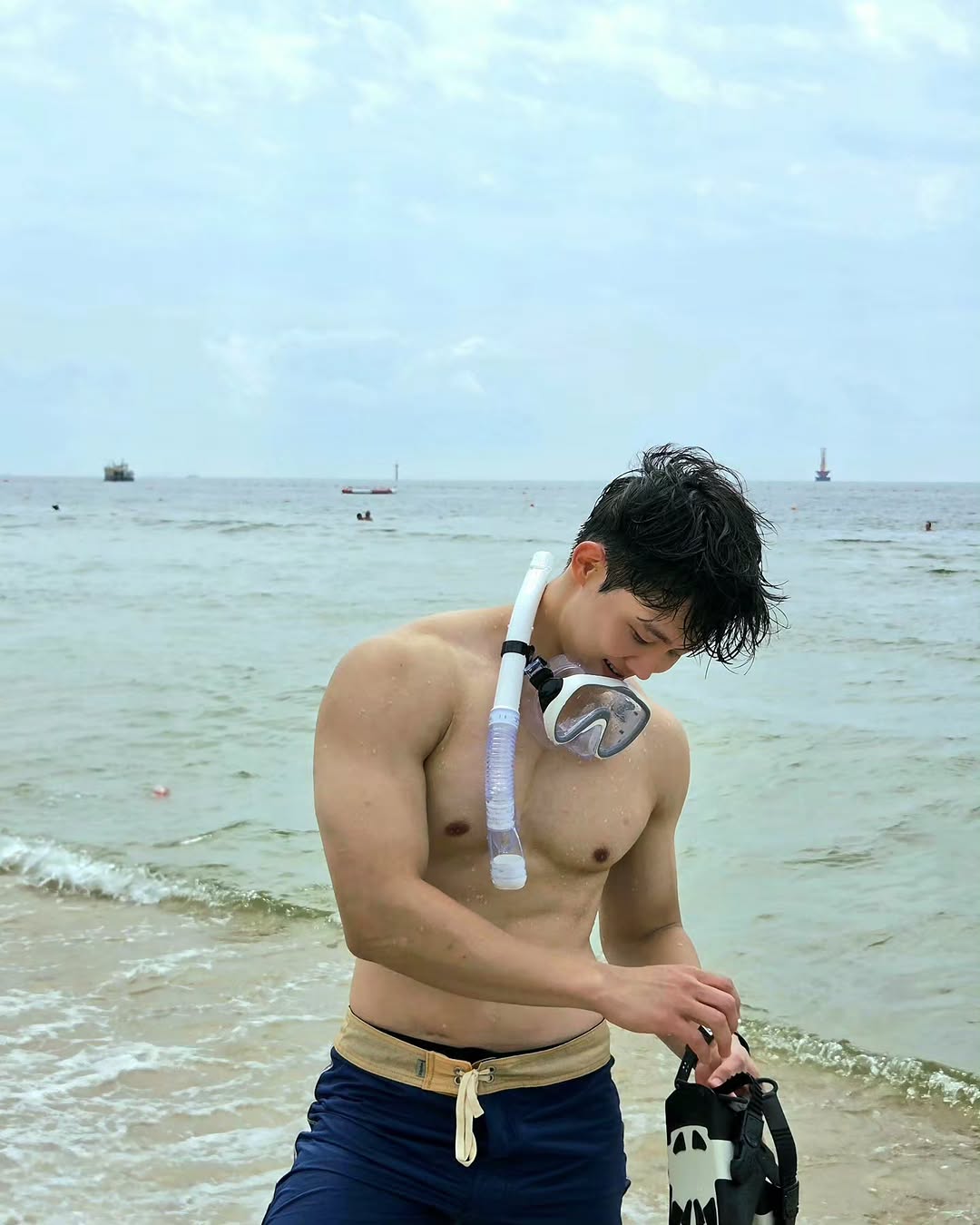 @2_fire_ten이 올린 Matin Kim 태그 게시물