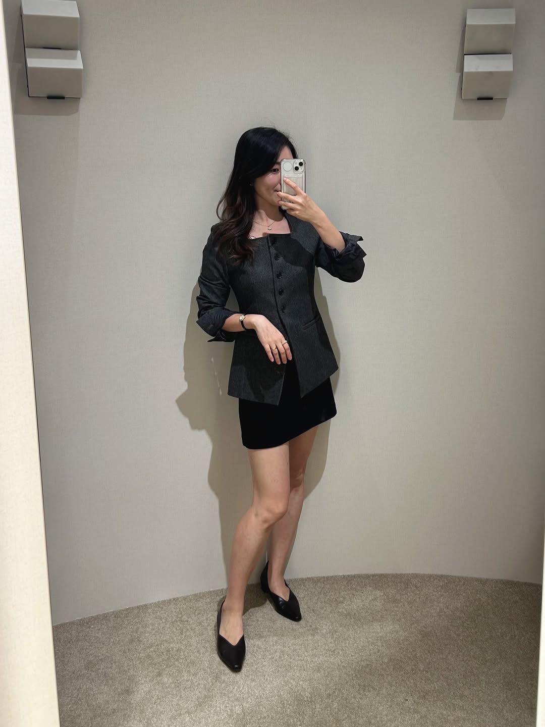 @mood.seol이 올린 𝐊𝐨𝐦𝐨𝐫𝐞𝐛𝐢 𝐌𝐮𝐬𝐞𝐮𝐦 𝐎𝐟𝐟𝐢𝐜𝐢𝐚𝐥 태그 게시물