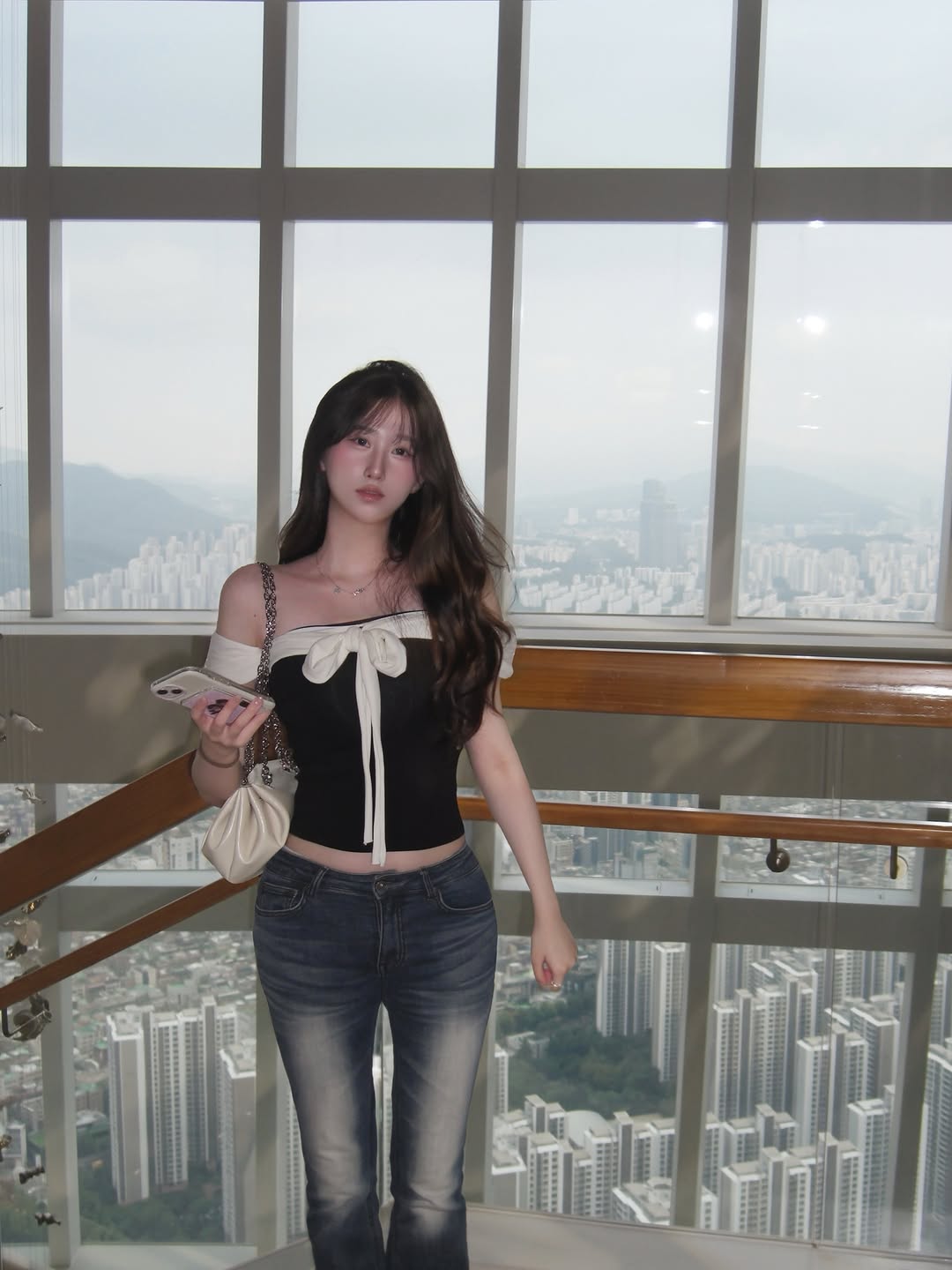 @keephyo.__.x이 올린 NOT YOUR ROSE 태그 게시물