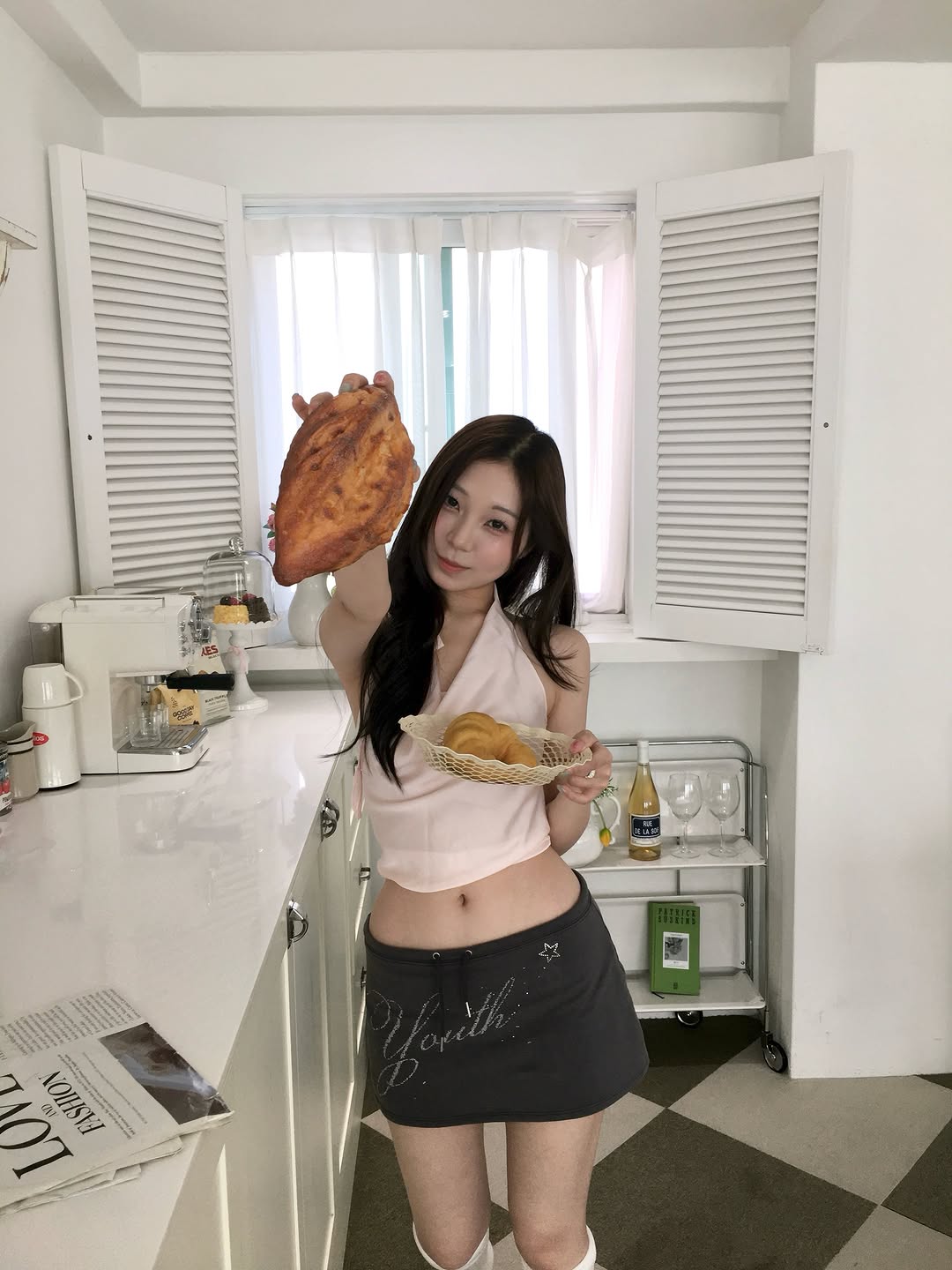 @itshappyniday이 올린 NOT YOUR ROSE 태그 게시물
