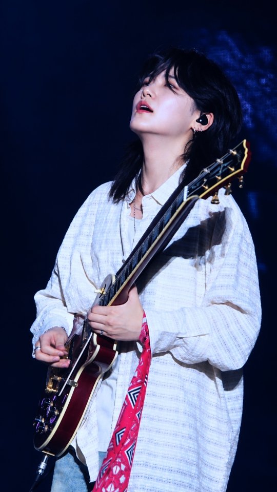 @touched._.tata이 올린 터치드 TOUCHED 태그 게시물