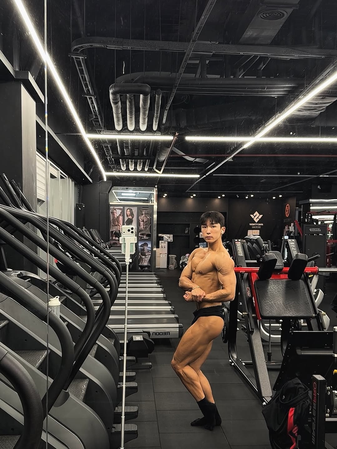 @yy1ong이 올린 머스콜로 태그 게시물